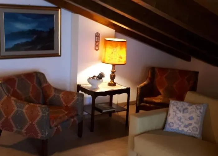 Semesterbostad Casa Maria Gera Lario